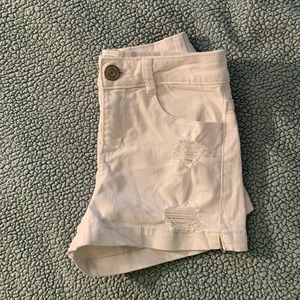 So - White High-waisted Shorts